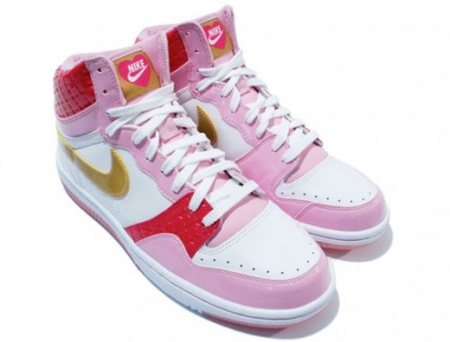 Nike Court Force High WMNS   Valentines Day 2008