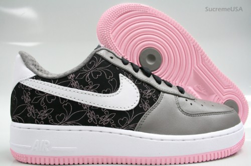 Nike Air Force 1 WMNS   Ornament 