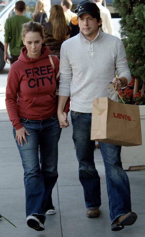 jenniferlovehewitt.jpg