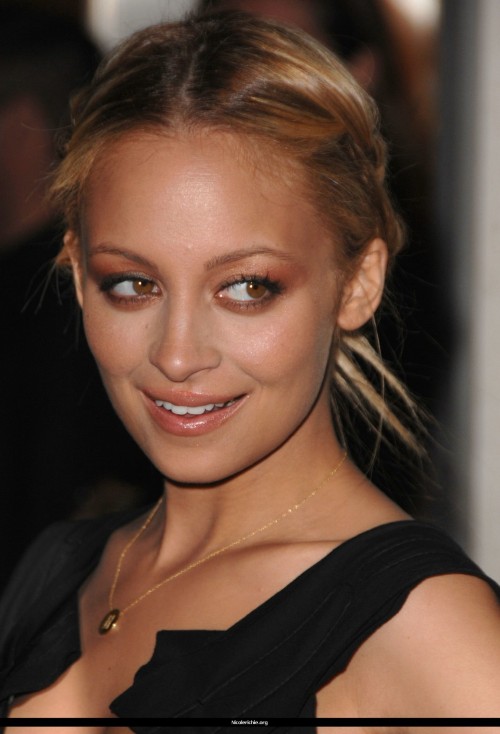 Previously I slightly mentioned that Nicole Richie will be releasing a 