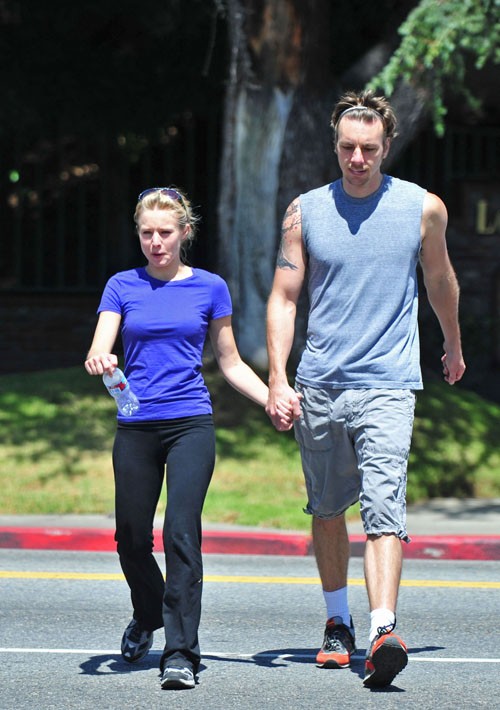 kristenbell1-celebutopianet-4.jpg