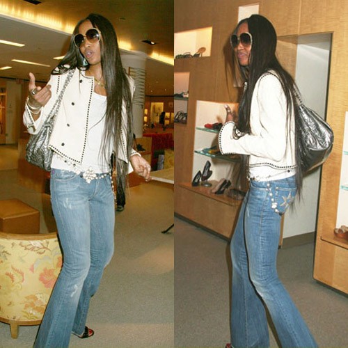 “I love the fit, model and cut of the Naomi jeans Victoria Beckham has 