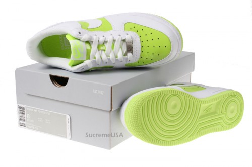 Nike Air Force 1 ‘07 Womens - Volt - White