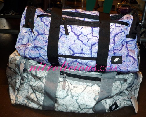 Nike Sportswear WMNS   Holiday 2008