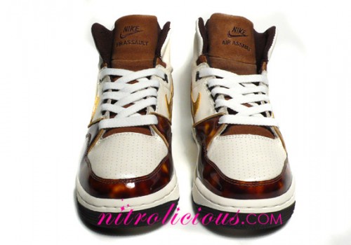 Nike WMNS Air Assault High   Tortoise