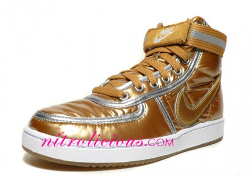 Nike WMNS Vandal High Quickstrike   High Gloss Gold