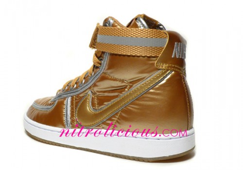 Nike WMNS Vandal High Quickstrike   High Gloss Gold
