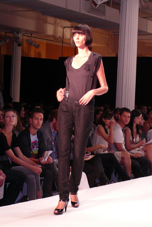 House of Cassette Spring 2009 Runway