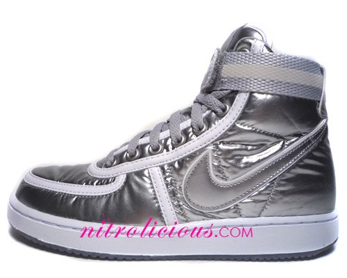 Nike WMNS Vandal High Quickstrike   “High Gloss Silver”