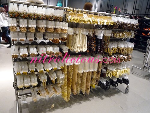 H&M Luv #119   09.25.2008
