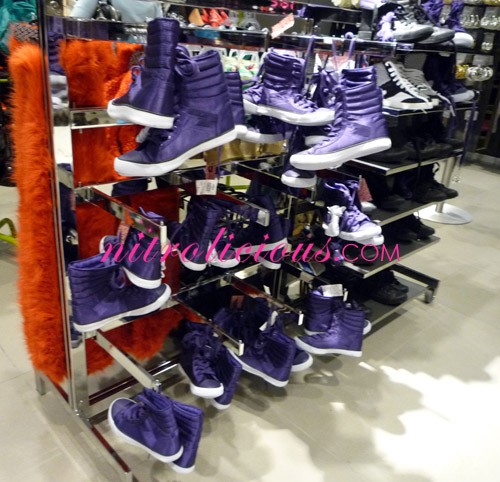 H&M Luv #119   09.25.2008