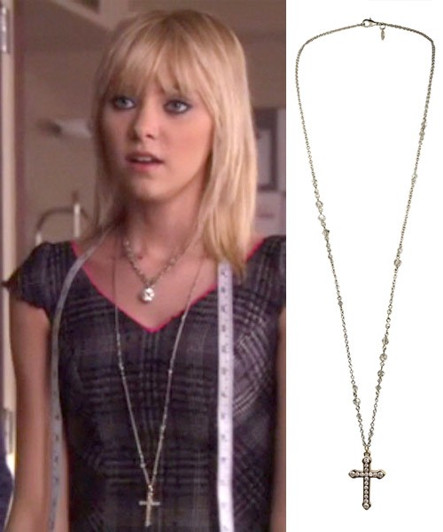 Gossip Girl Fashion: Taylor Momsen Gets Accessorized