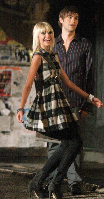 Gossip Girl Fashion: Taylor Momsen Rockin Nine West