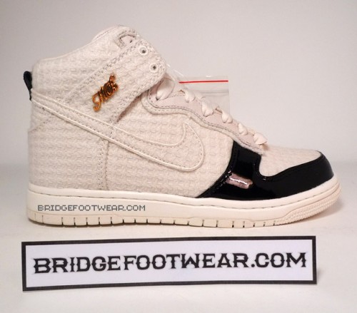 Married to the MOB x Nike Dunk Hi   Size 6 on eBay!