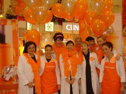 CLINIQUE Pays It Forward This Holiday Season 