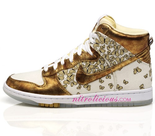 Nike WMNS Skinny Dunk   Feathers & Butterflies