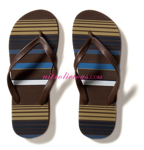on m flip flops 1 photo Old Navy Early Spring 2009 Collection Preview