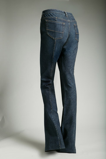 Donna Karan Launches Denim for Spring 09