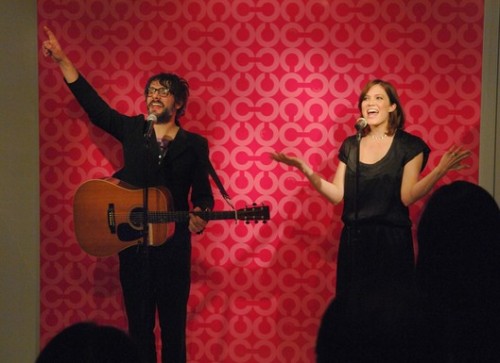 Mandy Moore Closes Clothing Line Mblem