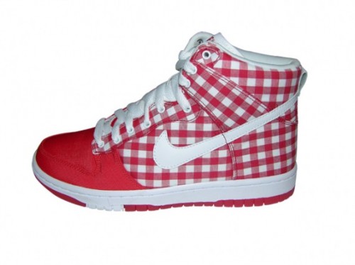 Nike WMNS Skinny Dunk High   Checkered Tablecloth
