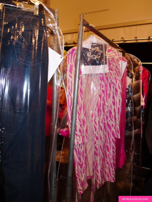 Barbie Fashion Show 2009 Collection + Backstage