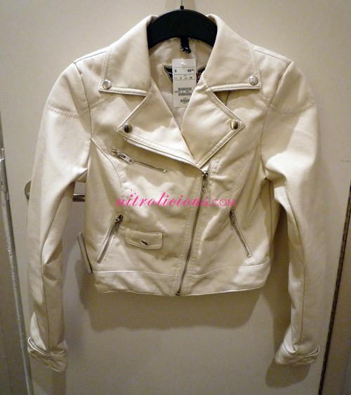 H&M Luv #126   02.15.2009