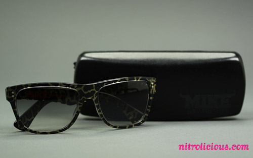 MIKE 23 Way Fresher Crackle Sunglasses 