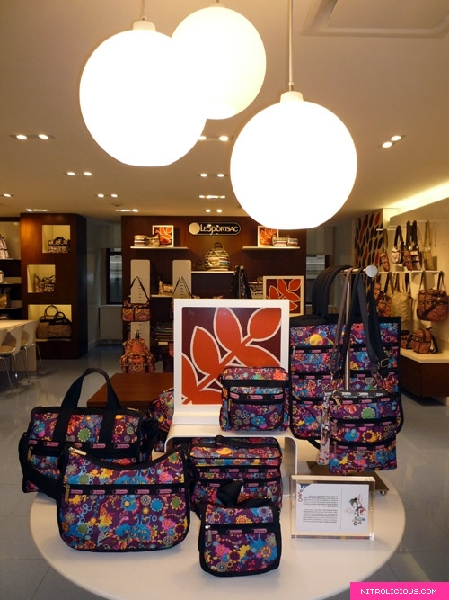 LeSportsac Fall 2009 Collection Preview
