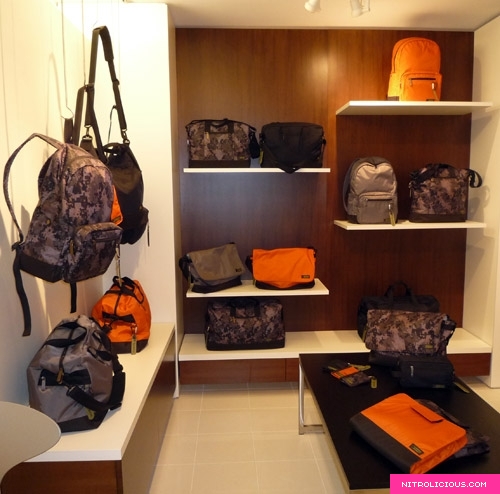LeSportsac Fall 2009 Collection Preview