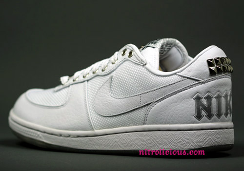 Nike Terminator Low Supreme   White Heavy Metal Pack