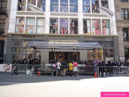 Topshop SoHo NYC Store Opening   2 Hour Wait [April 2]