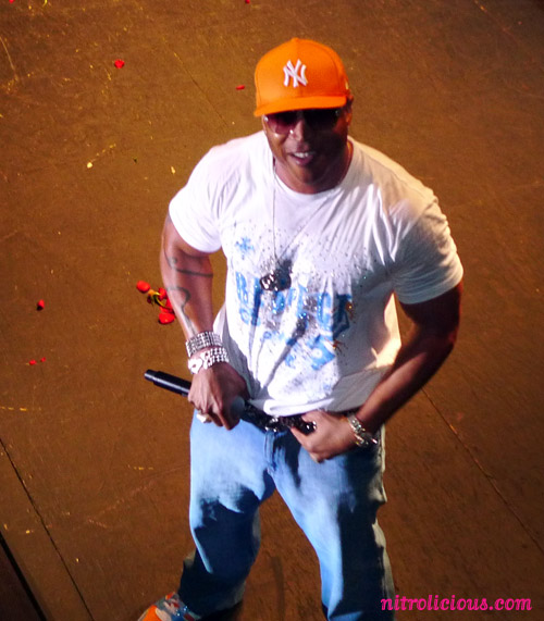 T Mobile Sidekick Grammy Celebration Concert Tour: Estelle + LL Cool J