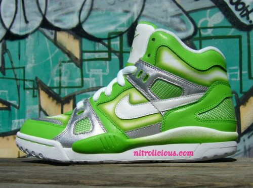 nike-spraypaint-digs-1 Nike Womens Spray Paint Pack Air Digs + Court Force + Vandal