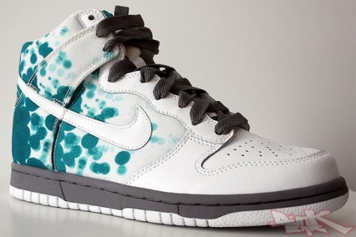 Nike WMNS Canvas Dunk High Pack   Fall 2009