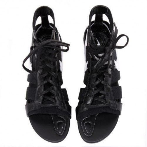 Nike Womens Gladiator Mid