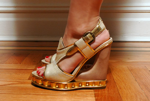 Vince Camuto Dita Wedge Sandal