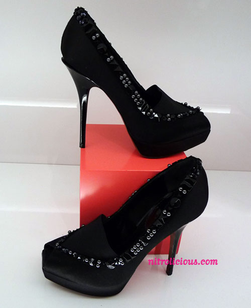 Louis Vuitton Fall 2009 Handbags & Shoes