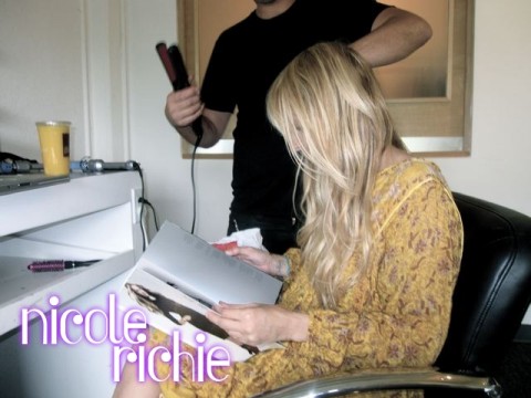 A Pea in the Pod by Nicole Richie Maternity Line