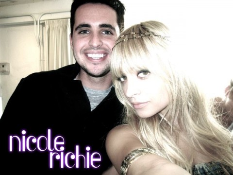 A Pea in the Pod by Nicole Richie Maternity Line