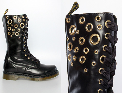 Dr. Martens Johari 12 Tie Eyelet Zip Boot