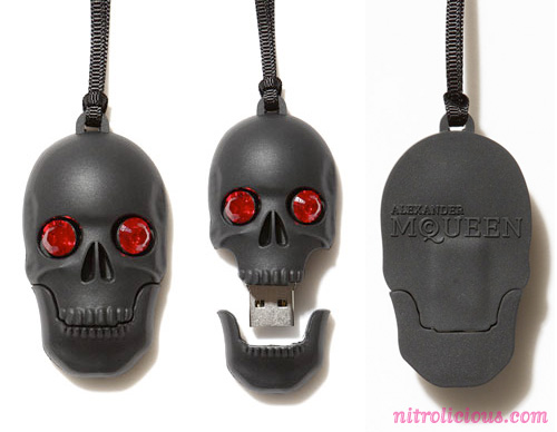 joyce-x-mcqueen-usb-full JOYCE x Alexander McQueen Skull USB