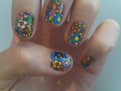 flower designs for nails. Minx Nails