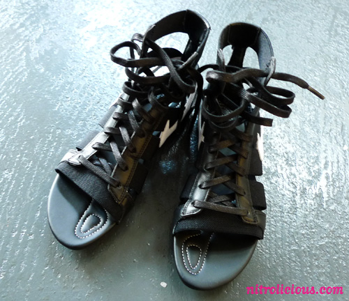 Nike Gladiateur Mid Sandals