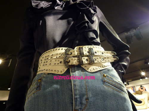 H&M Luv #139   07.28.2009