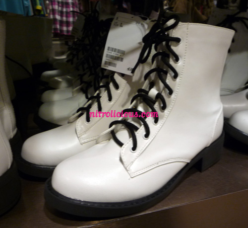 H&M Luv #139   07.28.2009