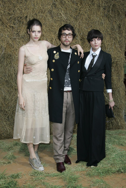 Chanel Spring 2010 RTW   Arrivals/Front Row