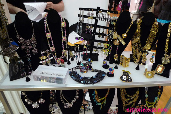Lucky Shops 2009 VIP Shopping Party