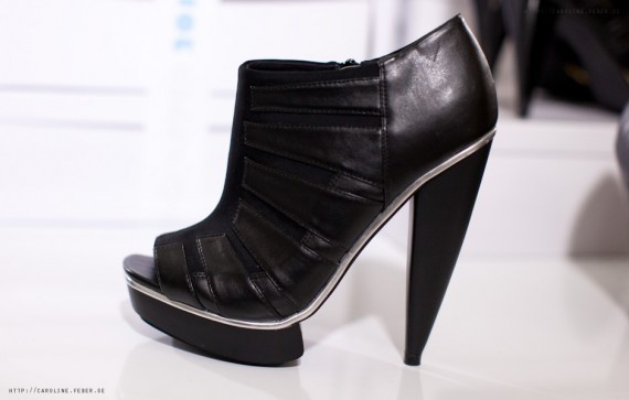 Din Sko Spring 2010 Collection Preview