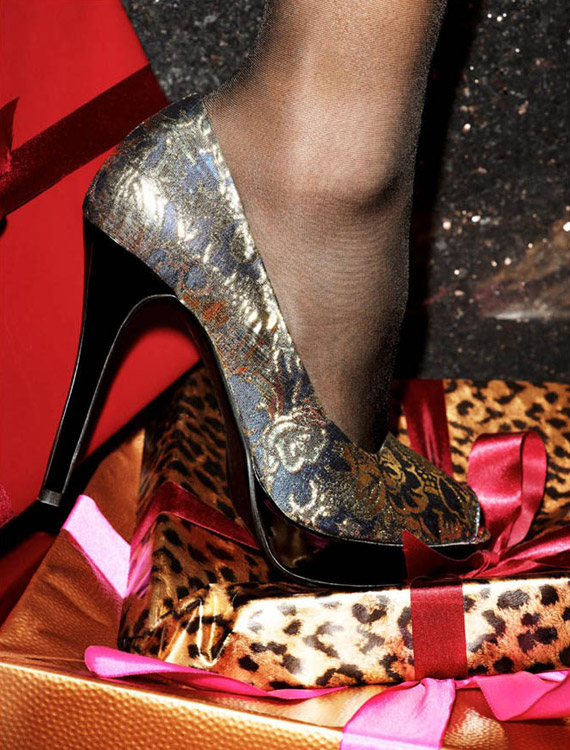 H&M Magazine Winter 2009: Favourite Things from Chanel Iman
