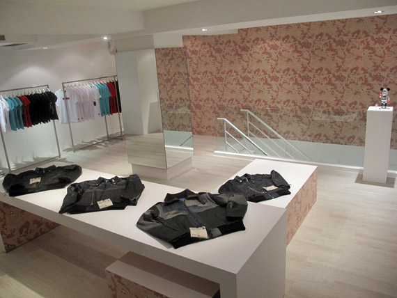 JUICE Stand in Taipei   Pop Up Shop